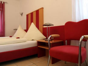 Гостиница Hotel Villa Casa  Дюссельдорф